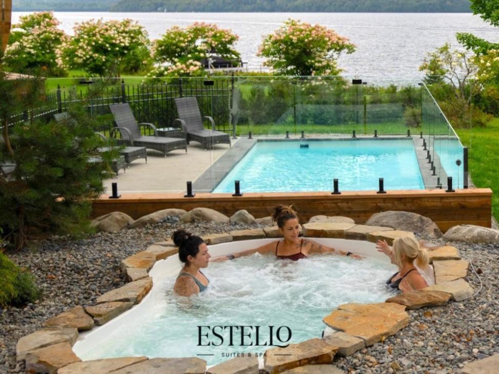 Estello Suites & Spa Lac-Mégantic Buitenkant foto